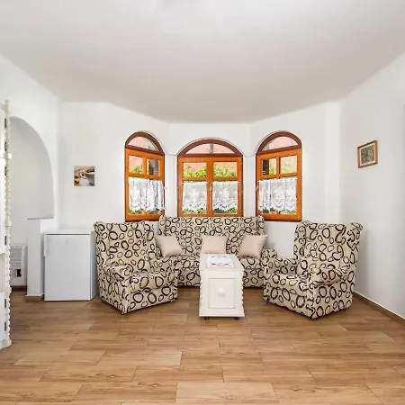 By Interhome * Balatonmariafurdo